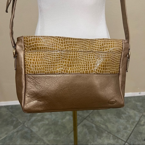 Vtg SAS Metallic Bronze Brown LEATHER CROSSBODY Handbag w/ Croc Trim Casual EUC - Picture 4 of 16